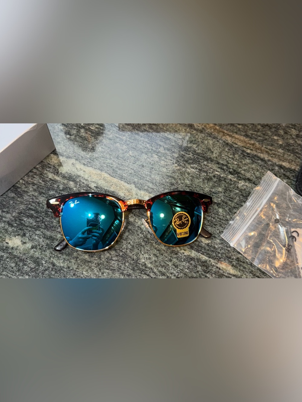 RAY-BAN Clubmaster blue mirror lense/tortoise frames NEW IN BOX - Picture 6 of 7